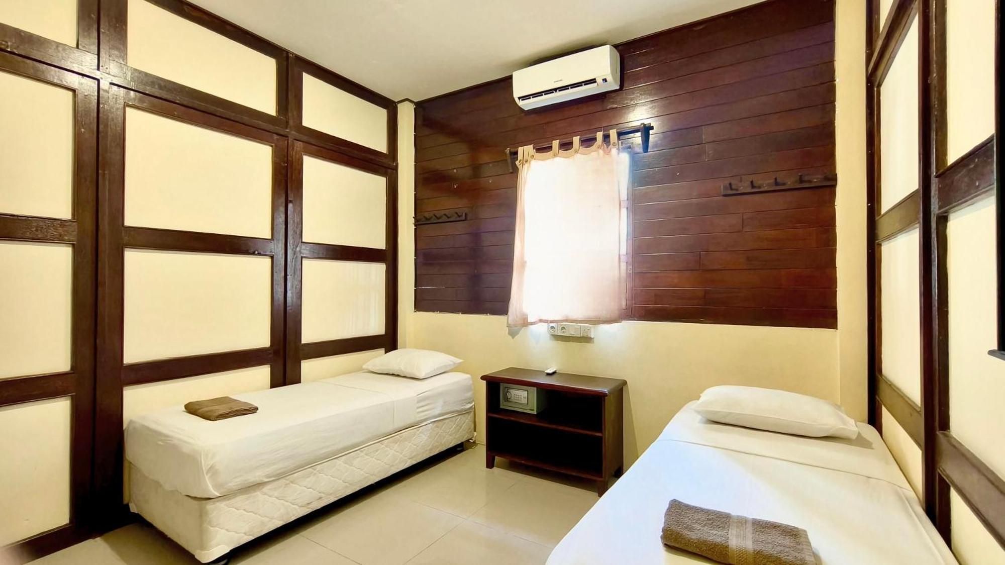 Gili Buana Hostel Гили Еър Екстериор снимка
