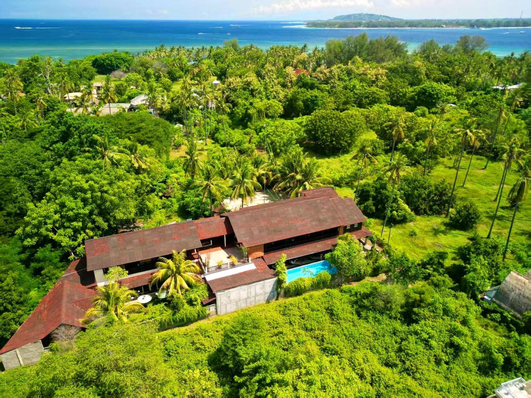 Gili Buana Hostel Гили Еър Екстериор снимка